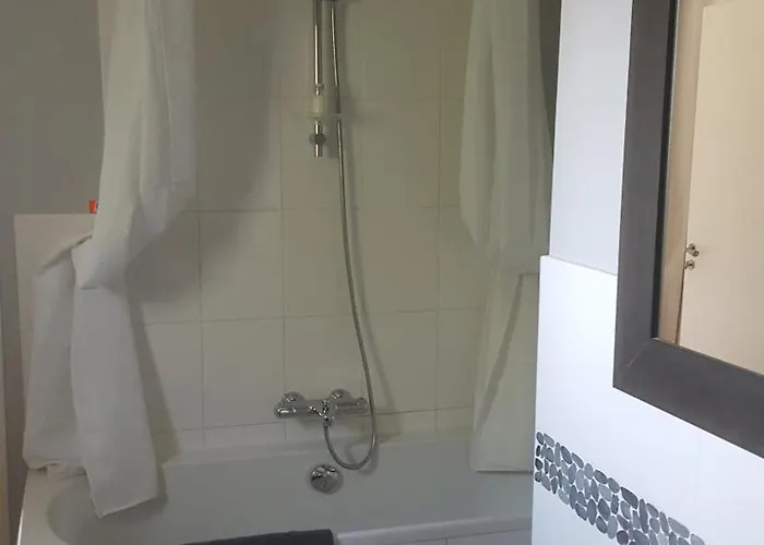 Bed and Breakfast Chb Double Avec Baignoire Λε Μανς